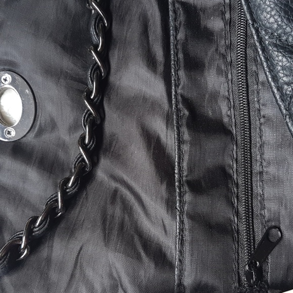 Crossbody Black Quilted Purse w/ metal clasp & vegan leather chain strap | Small - Picture 7 of 16